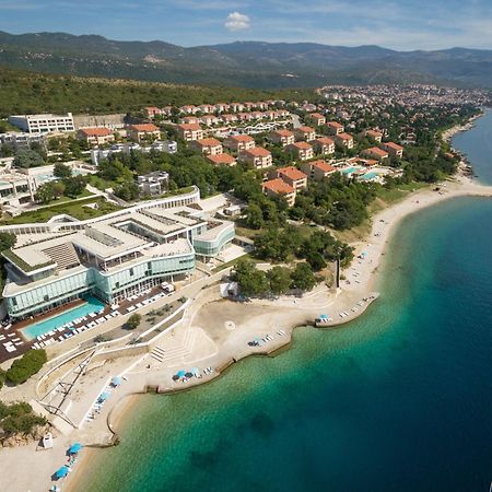 Apartments Grand Novi Vinodolski Resort المظهر الخارجي الصورة