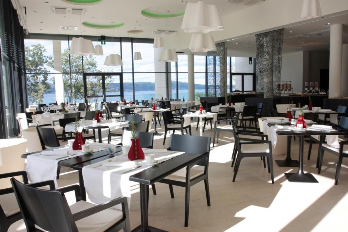 Apartments Grand Novi Vinodolski Resort المظهر الخارجي الصورة