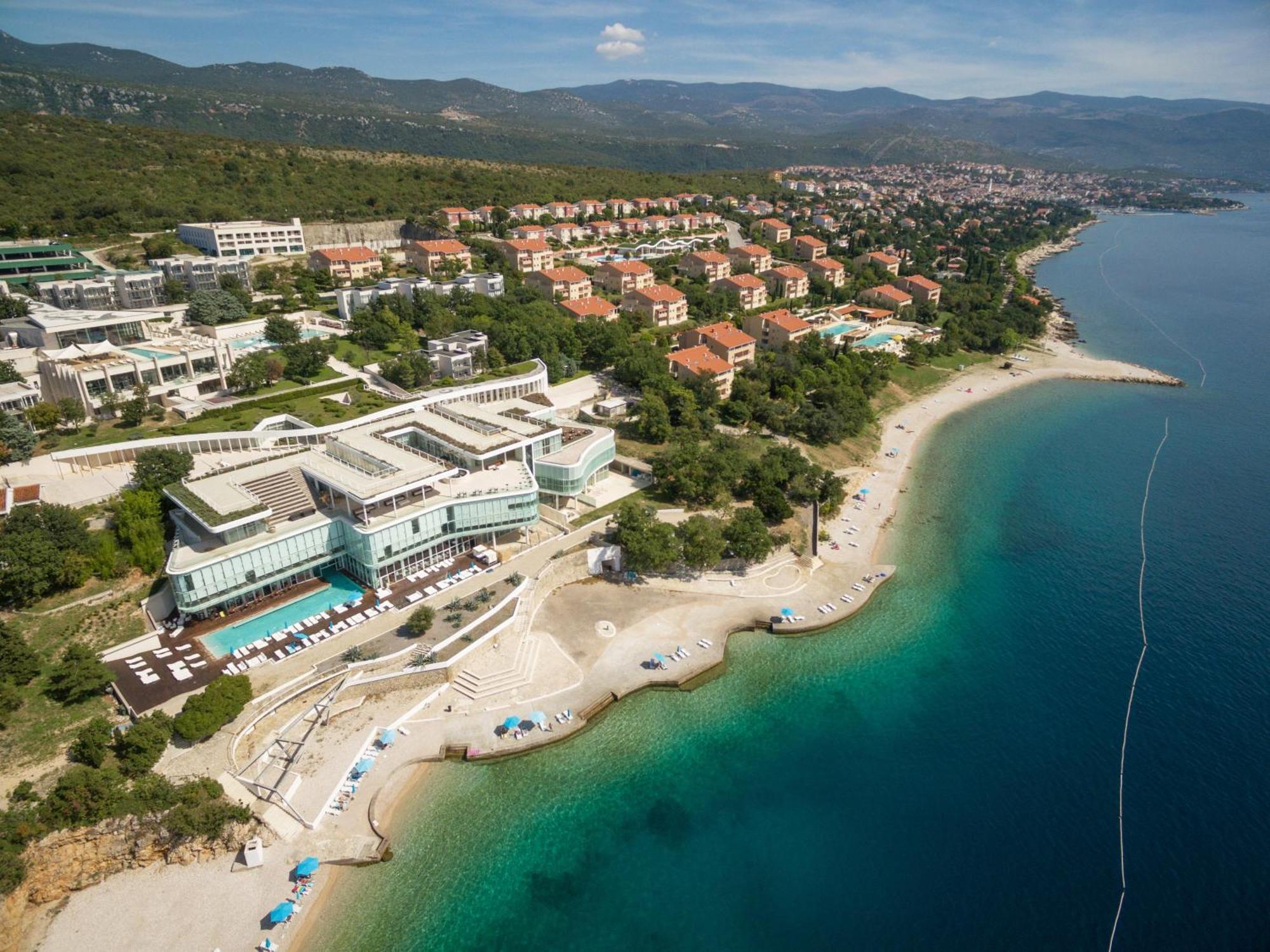 Apartments Grand Novi Vinodolski Resort المظهر الخارجي الصورة