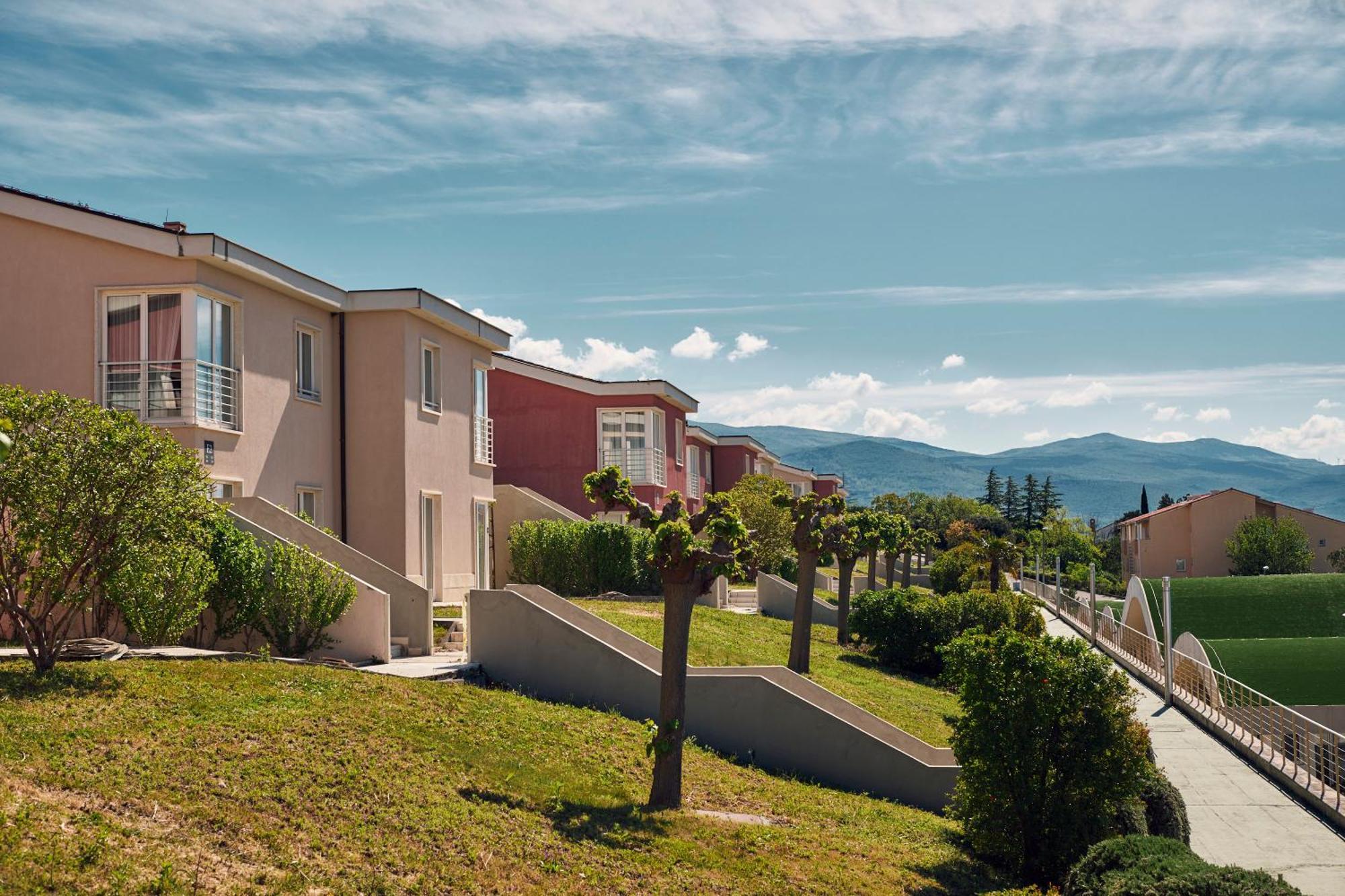 Apartments Grand Novi Vinodolski Resort المظهر الخارجي الصورة