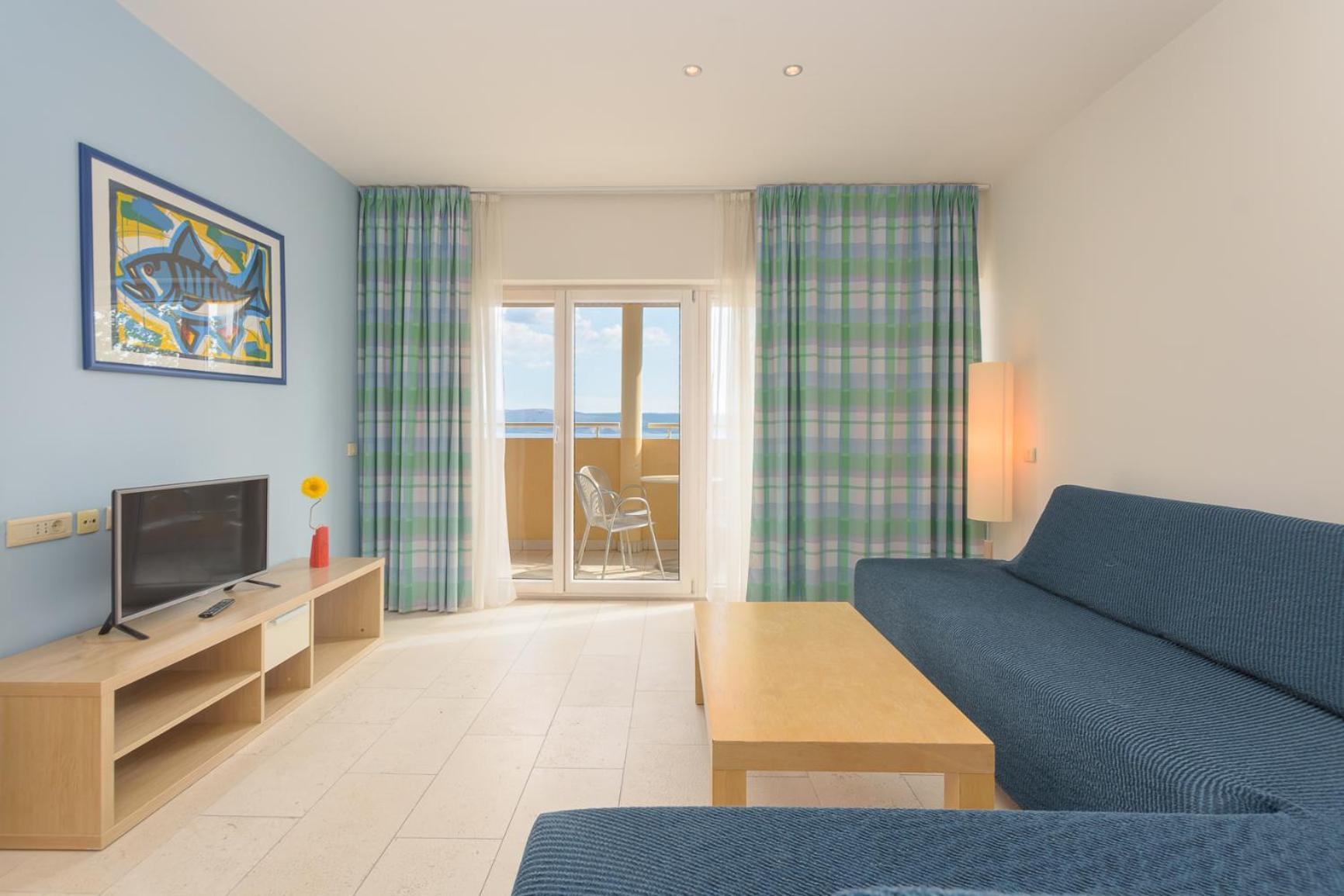 Apartments Grand Novi Vinodolski Resort الغرفة الصورة