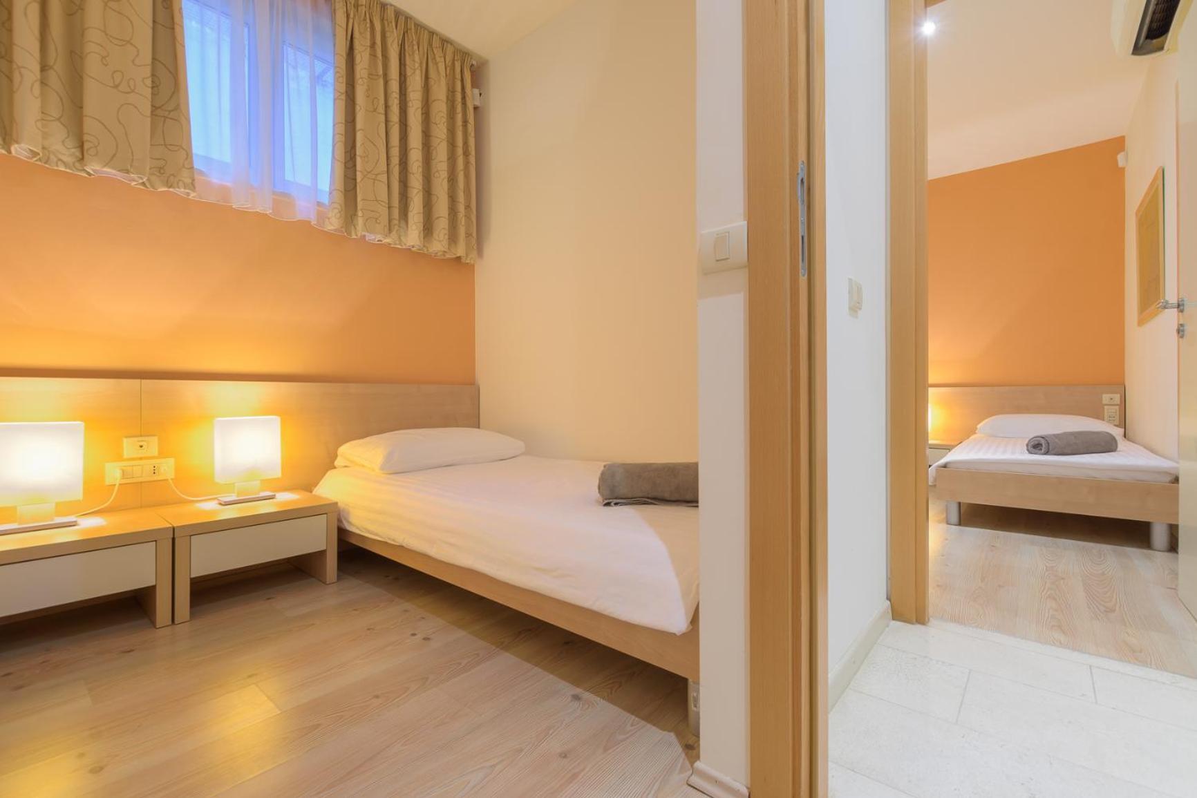 Apartments Grand Novi Vinodolski Resort الغرفة الصورة