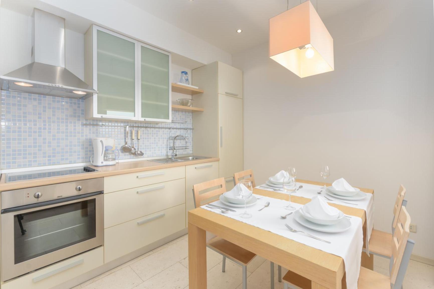 Apartments Grand Novi Vinodolski Resort الغرفة الصورة